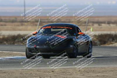 media/Nov-17-2024-CalClub SCCA (Sun) [[5252d9c58e]]/Group 6/Qual (Star Mazda Entrance)/